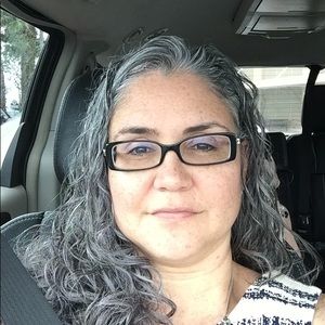 Meet your Posher, Zila